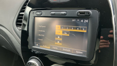 Renault Captur 0.9 TCE 90 Iconic 5dr Petrol Hatchback